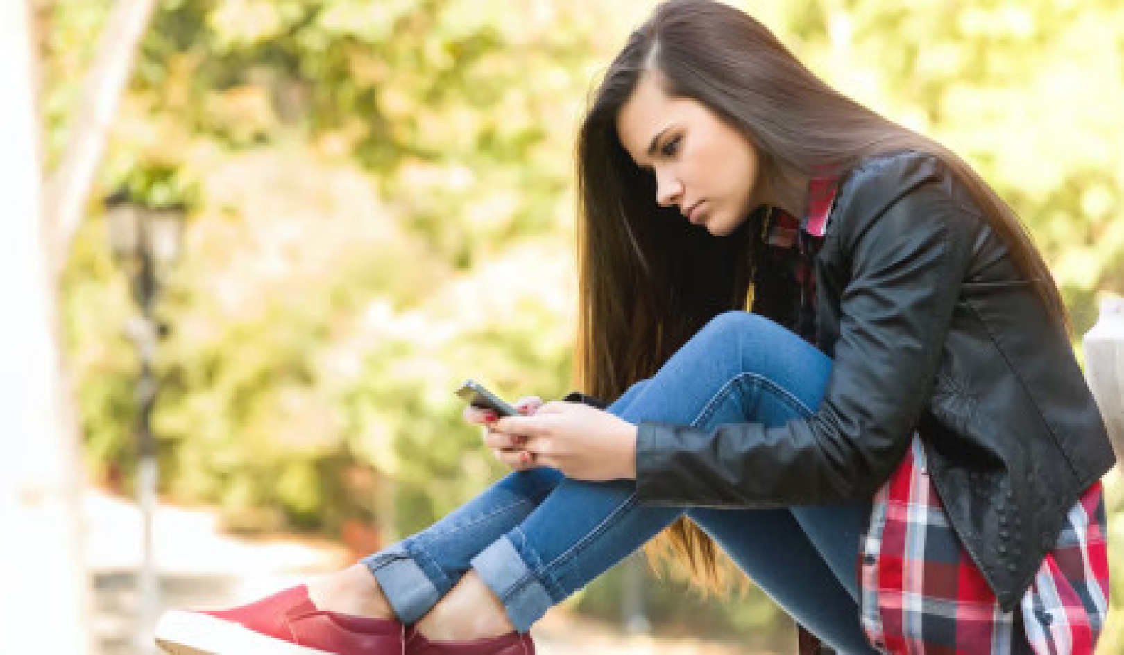 How To Help Teen Girls’ Mental Health Struggles